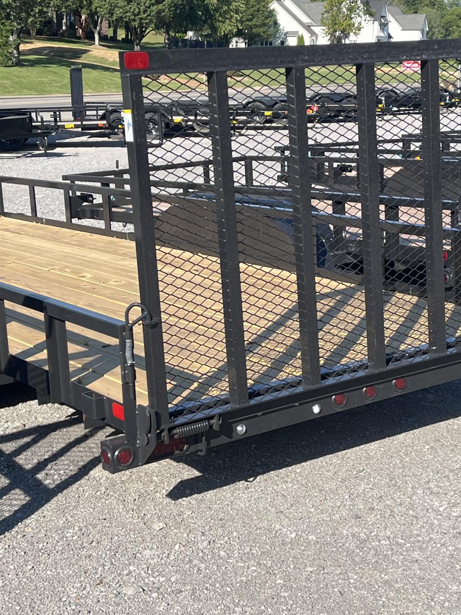Big Tex 70PI 7K TAND SQ TU UTL 83"X20 2 BRAKES, BLK Image 2