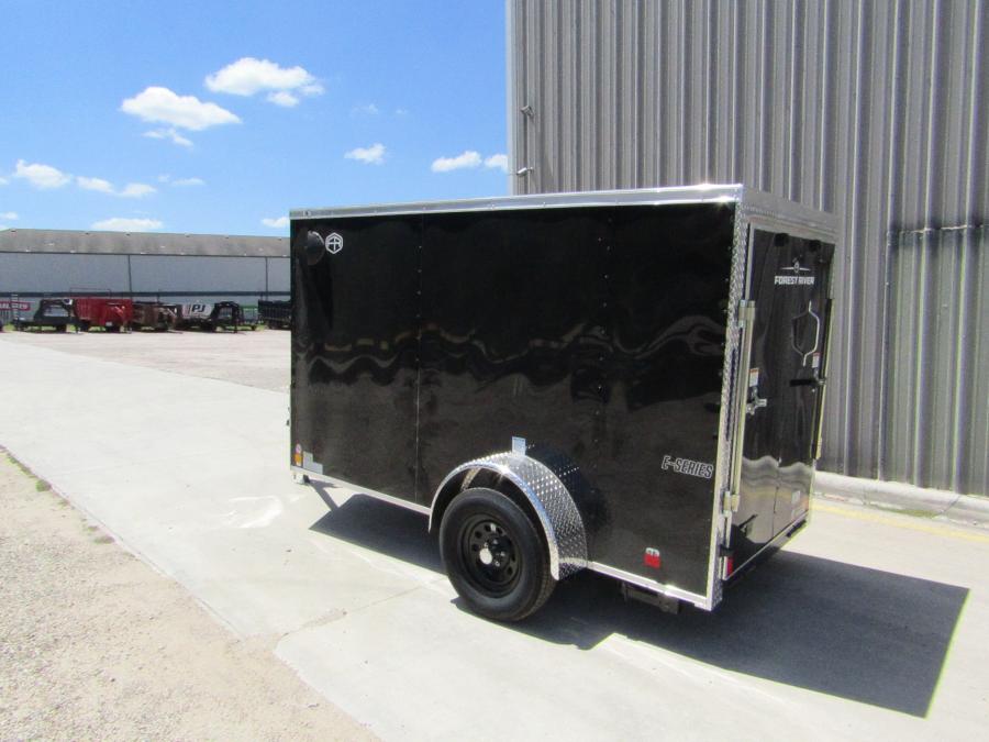 EHW5 CC EHW 5X10 SA 3K RAMP BLACK BY FOREST RIVER Image 0