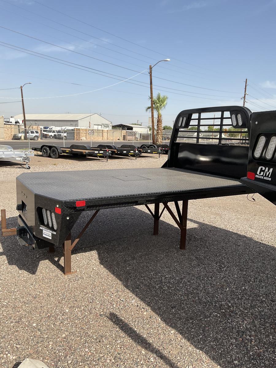CM RD BED 8'6" L X 97" W X 58" CA X 42" RUNNERS Image 0
