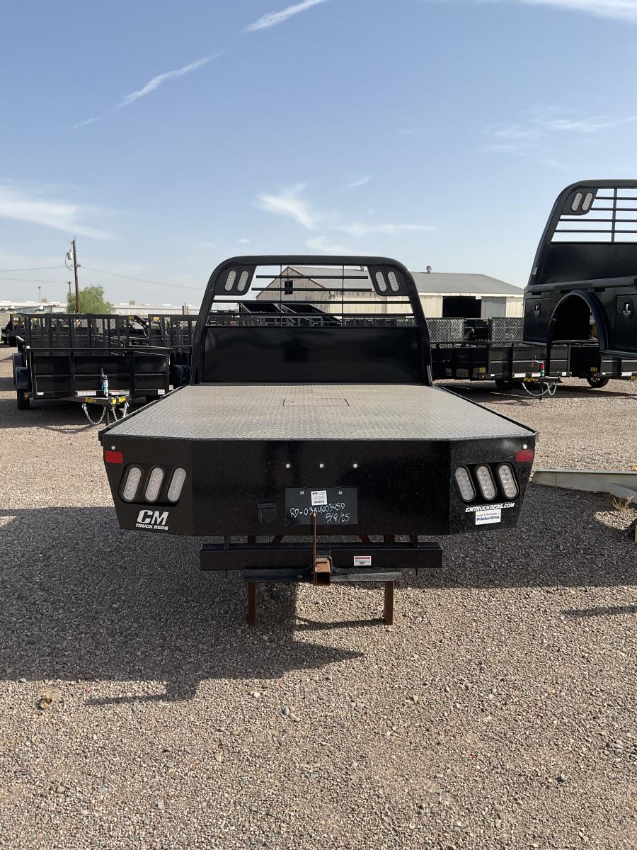 CM RD BED 8'6" L X 97" W X 58" CA X 42" RUNNERS Image 3