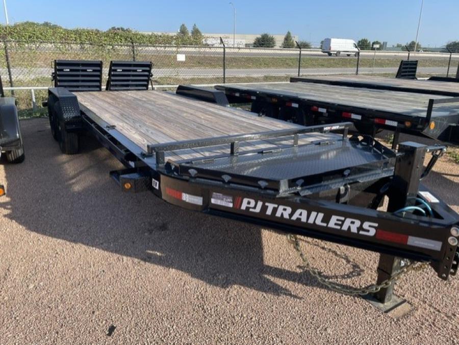 PJ EV, Equipment, 20′ x 83″, 15.4k, Dovetail, Monster Ramps Image 1