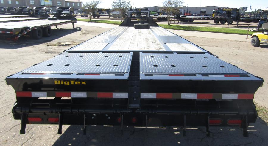 Big Tex 25GN, Gooseneck, 102" x 40', 25.9K, Dovetail, Mega Ramps Image 2