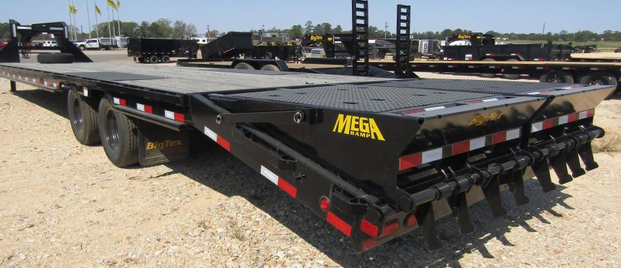 Big Tex 25GN, Gooseneck, 102" x 40', 25.9K, Dovetail, Mega Ramps Image 3