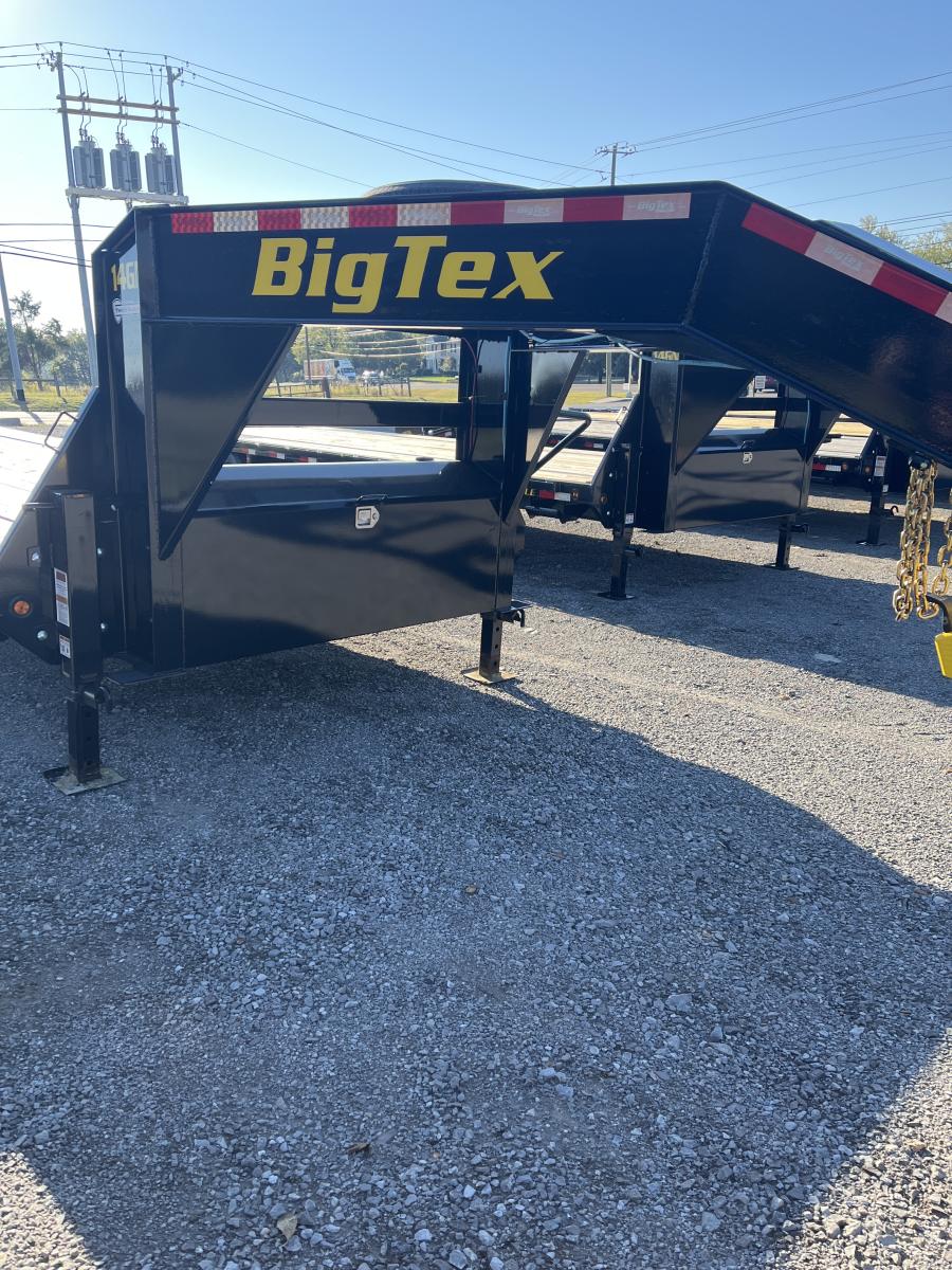 Big Tex 14GN, Gooseneck, 102" x 33', 15.9K, Dovetail, Mega Ramps Image 6