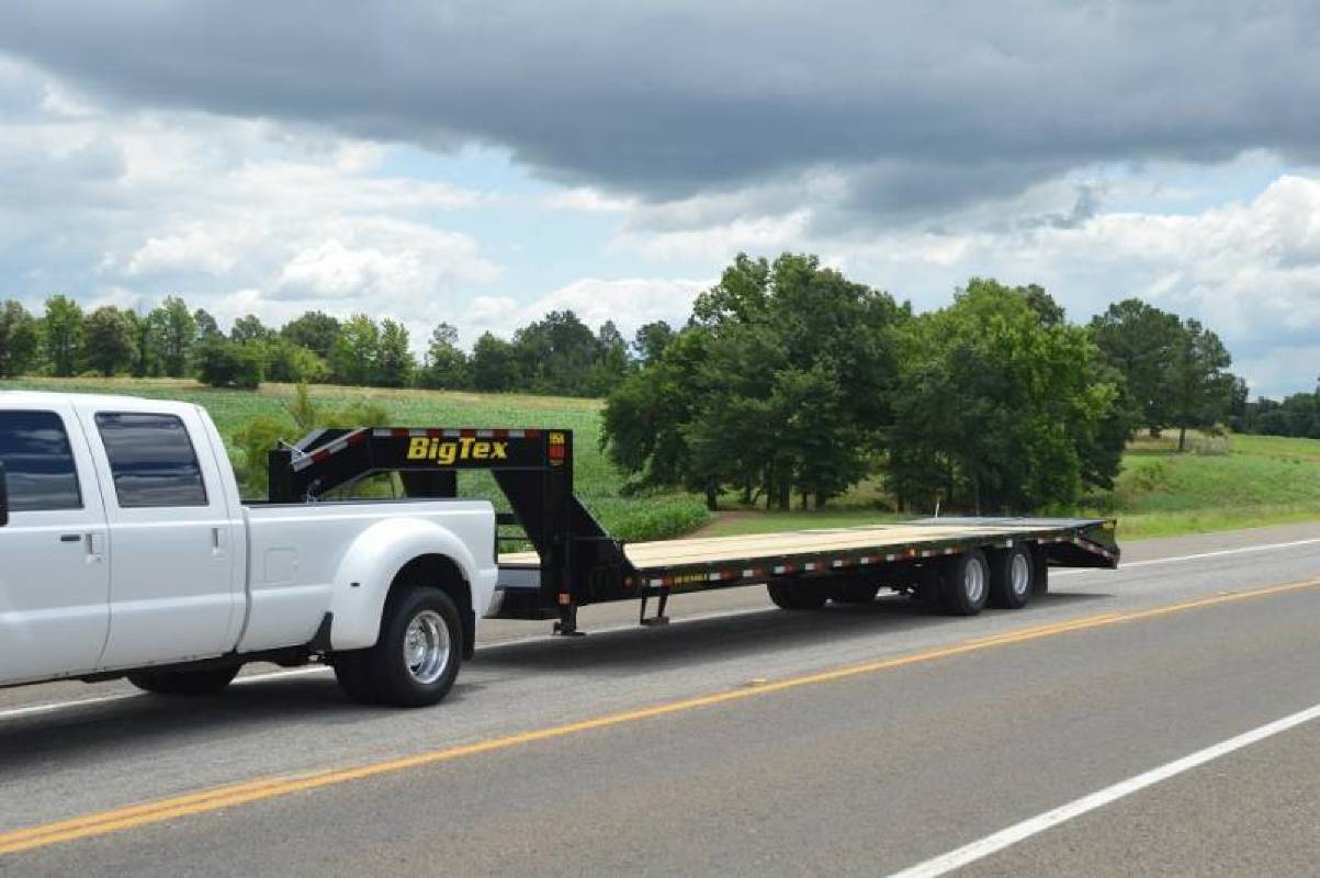Big Tex 102"x20'+5 Tandem Dual Axle Gooseneck