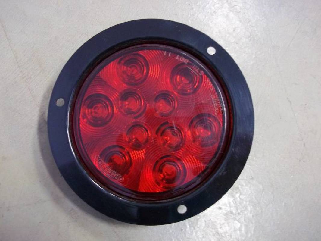4" ROUND RED LED LIGHT-WITH FLANGE