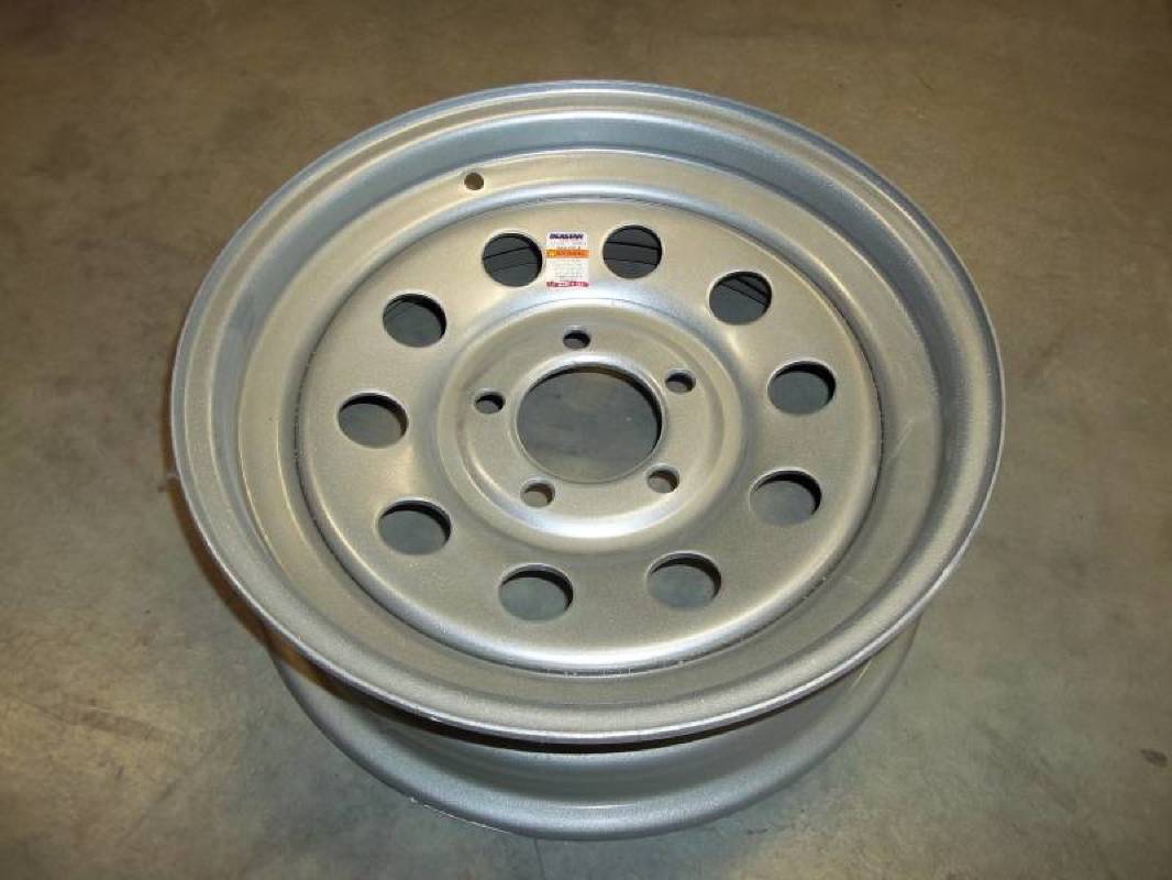 WHEEL-15X5 ON 545 SILVER